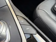 Ford Galaxy 2.5i HEV | Dealer onderhouden | Automaat | Pano dak | BLIS | 7 persoons | Lederen bekleding | Winter pack | Parkeersensoren voor en achter | Achteruitrijcamera | Cruise control | Apple carplay & Android auto | Privacy glas | Bovag garantie |