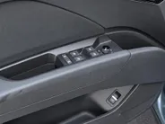 Audi Q4 e-tron 40 S edition 77 kWh 204pk · SOH 93% · Panoramadak · Camera · Keyless · Dodehoeksensor · Head-Up Display · Elek. Achterklep · Apple/Android Car Play ·