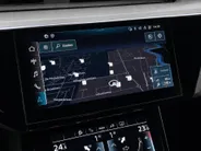 Audi e-tron 55 408pk Quattro S edition 95 kWh · SOH 97,1% · Panoramadak · Camera · Luchtvering · Zwart Optiek Plus · 21'' Inch ·