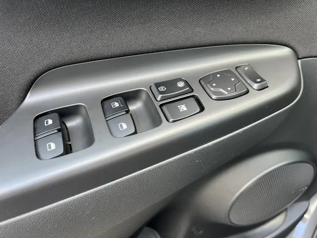 Hyundai Kona 1.0 T-GDI Comfort | Apple Carplay & Android Auto | LM Velgen | Climate Control | Navigatie