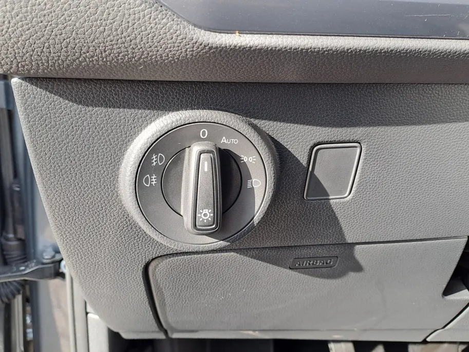 SEAT Ateca 1.5 TSI Style Business Intense | Keyless start | ECC | Navigatie | Camera | Cruise control adaptief | Apple Carplay/Android Auto | 17'' LM
