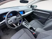 Volkswagen Golf 1.0 eTSI Life Business | CARPLAY | STOELVERWARMING | PARKEERSENSOREN | LICHTMETALEN VELGEN |