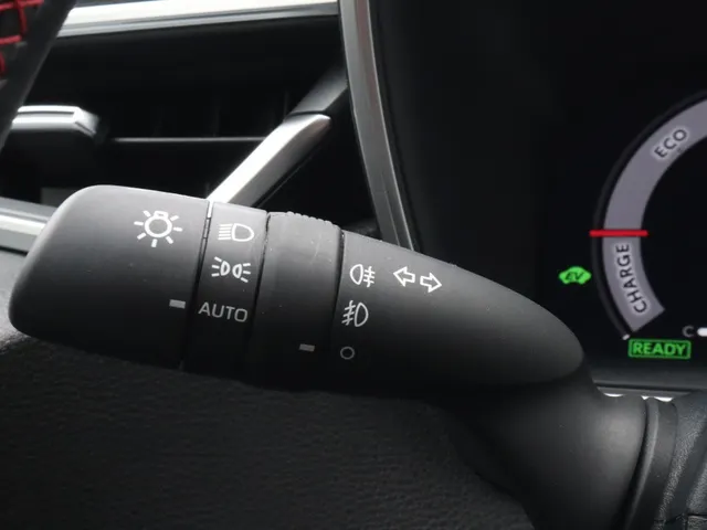 Toyota Corolla Touring Sports Hybrid 140 GR Sport | Blindspot | Parkeersensoren