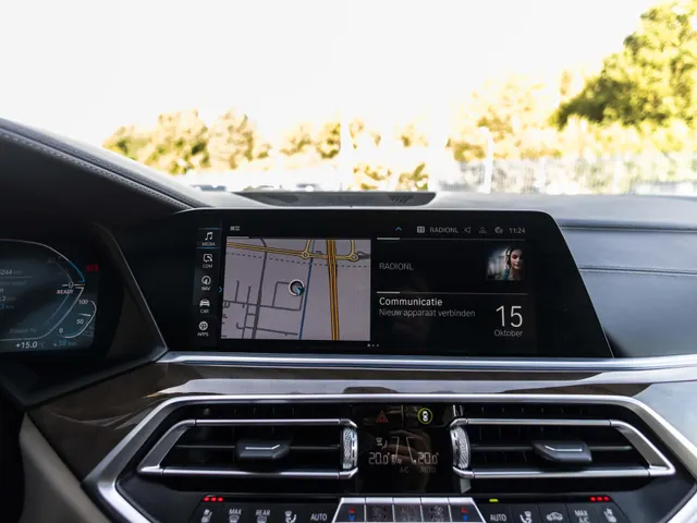 BMW X5 xDrive45e High Executive M-Sport / panoramadak / massage / stoelverkoeling
