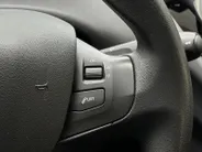 Peugeot 208 1.2 PureTech Blue Lion