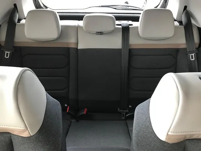 Citroën C3 1.2 Max 110pk EAT6 Automaat