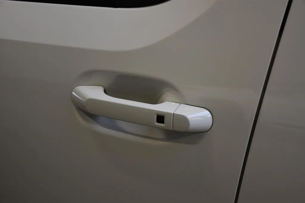 Hyundai Inster Evolve 49 kWh | Adaptieve Cruise + Climate Control I Navi + Camera