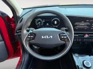 Kia Niro 1.6 GDi Hybrid DynamicPlusLine | Trekhaak | Schuifdak | Stoel en stuurverwarming | Dodehoekdetectie | Camera | verbruik 1 op 20!