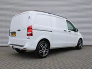 Mercedes-Benz Vito 119 CDI | Trekhaak | Camera | PDC  | 19' LM | Clima | Dodehoekdetectie | Comfortstoelen | LED | Automaat | Zeer nette bus |