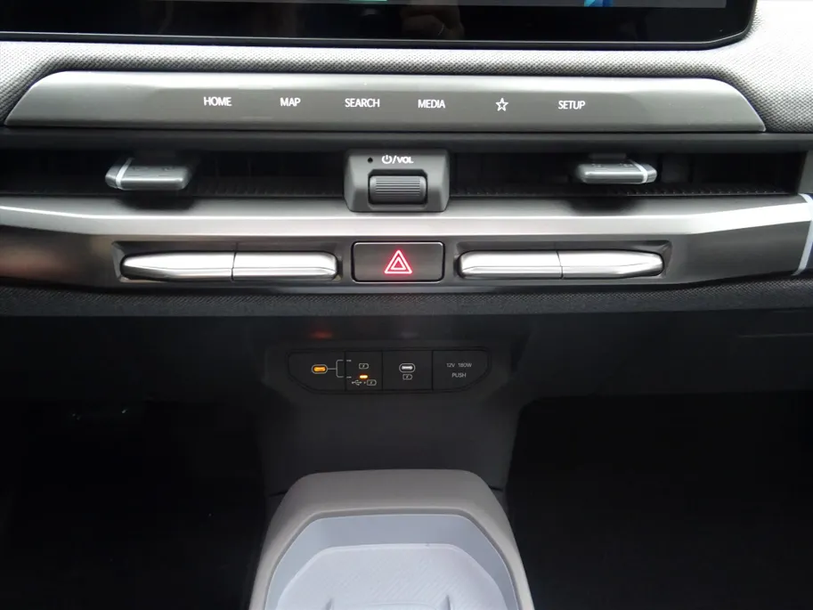 Kia EV3 58,3 kWh 204pk Plus Advanced