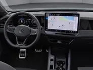 Volkswagen Passat Variant 1.5eHybrid 272PK R-Line Black Style Plus · Leder · Harman Kardon · Trekhaak ·  Alcantara hemelbekleding · 360°Camera + Parkeersensoren · Garantie t/m 21-01-2031 of 100.000km