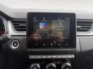 Renault Captur 1.6 E-Tech Hybrid 145 Intens AIRCO APPLE CARPLAY/ANDROID AUTO CRUISE CONTROL ACHTERUIT RIJ CAMERA PARKEERSENSOREN VOOR/ACHTER LM VELGEN ZEER MOOIE AUTO