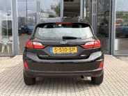Ford Fiesta 1.0 EcoBoost Hybrid Titanium PARKEERSENSOREN ACHTER I ALL SEASON BANDEN I APPLE CARPLAY / ANDROID AUTO I