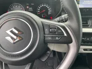 Suzuki Swift 1.2 Select Smart Hybrid | 16' lichtmetalen velgen | Apple CarPlay® & Android Auto™ | Stoelverwarming vóór | Adaptive Cruise Control (ACC) |