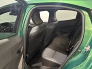 Renault Clio 160PK Full Hybrid Techno Automaat | Lichtmetalen Velgen Hoogglans Zwart | Adaptive Cruise Control | Google Built-in | Camera | Apple CarPlay/Android Auto | Full LED | Armsteun | Licht & Regen Sensor |