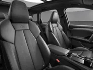 Audi Q6 e-tron S edition 83 kWh 252 PK · Glazen panoramadak · Trekhaak elek. wegklapbaar · Optiekpakket zwart