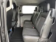 Ford E-Transit Custom 340 L2H1 MS-RT 71 kWh Dubbel Cabine | Nieuw te bestellen | Prijs excl. BTW / Incl. kosten Rijklaarmaken | 278km WLTP Rijbereik | Trekhaak | Adaptieve koplampen | Adaptieve Cruise Control | BLIS | 360 Graden Camera | Dubbele Zijschuifdeuren