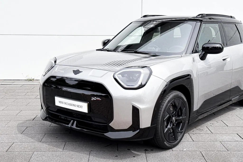 MINI Aceman SE John Cooper Works M 54.2 kWh