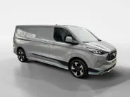 Ford Transit Custom 320 2.5 PHEV L2H1 Sport 233 pk Automaat | Navigatie | inklapbare trekhaak | 2 persoons | 19' LM velgen | Financial Lease - 0,99% rente op max 48 maanden