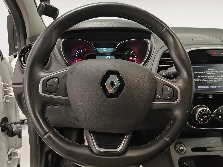 Renault Captur 0.9 TCe Version S | Navigatie | Airco | Cruise Control | Bluetooth | Parkeersensoren | Lichtmetalen Velgen | panoramadak