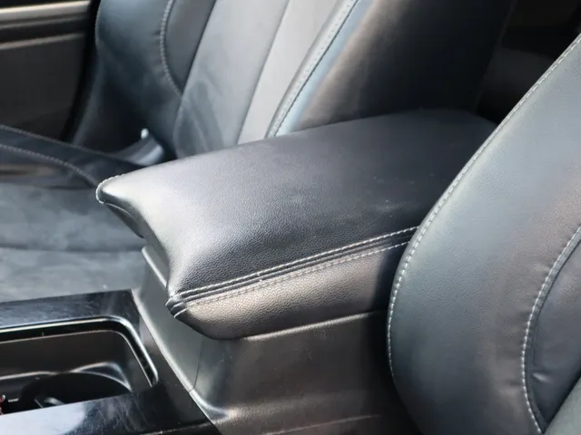 Mitsubishi Eclipse Cross 2.4 PHEV Intense+ Trekhaak | Standkachel | Carplay