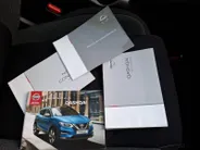 Nissan QASHQAI 1.3 DIG-T N-Connecta | AIRCO | CLIMATE CONTROL | 18'' LICHTMETALEN VELGEN | 360° CAMERA | FULL MAP |
