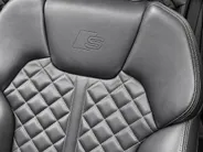 Audi Q5 55 TFSIe 270kW/367PK quattro S Line Competition · Luchtvering · Panoramadak · Leder · Camera · Apple/Android Car Play · Elektrische stoelverstelling · Stoel & Stuurwielverwarming · Adaptive Cruise Control ·