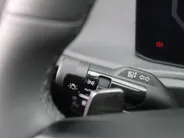 Kia EV6 Light Edition 63 kWh | Stuur-/stoelverwarming | Camera | 19' LM | LED | Cruise adapt. | Clima | Draadloze telefoonlader | 17% bijtelling |
