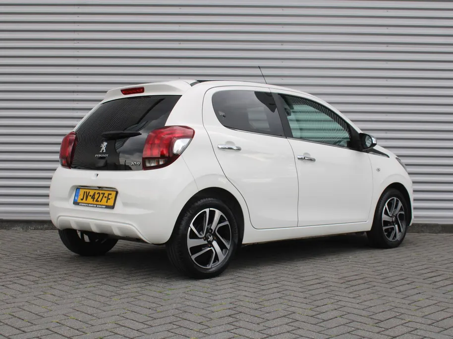Peugeot 108 1.0 e-VTi Allure TOP! | Elek. vouwdak | Camera | Keyless | 15'' LM Velgen | Clima | Navi | Cruise |