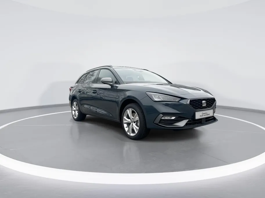 SEAT Leon Sportstourer FR Business 1.5 TSI eHybrid 150 kW / 204 PK Statio | Technology Pack | Trekhaak Wegklapbaar | 3000,- Herwaardering!!