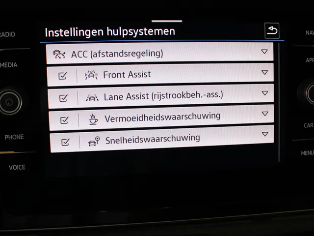 Volkswagen T-Cross 1.0 TSI 115pk Life Goal DSG Automaat | Navigatie via Apple Carplay | PDC | Climate Control