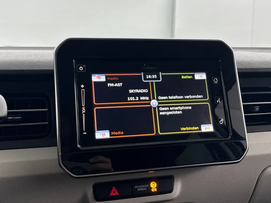 Suzuki Ignis 1.2 Stijl Intro | Navigatie | Parkeercamera | Cruise Control