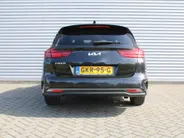 Kia Ceed Sportswagon 1.0 T-GDi DynamicPlusLine | Stoel- & stuurverwarming | Camera | Clima | Cruise | LED | Navi | Elek. achterklep | 16' LM |