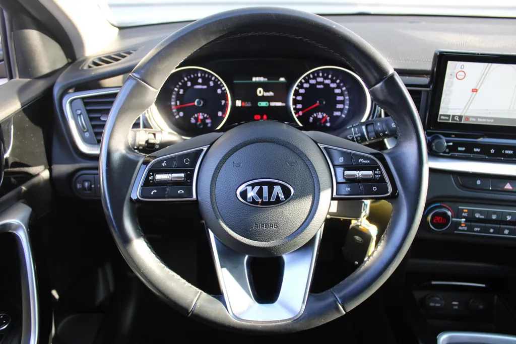 Kia XCeed 1.5 T-GDI MHEV DynamicLine | Airco | Navi | Cruise | Camera | 18' LM |