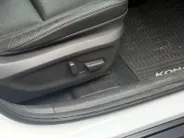 Hyundai Kona EV Premium 64 kWh | Achteruitrijcamera | Head Up Display | Dodehoek Detectie | Lederen Bekleding | Climate Control |