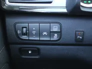 Kia Niro 1.6 GDi Hybrid DynamicPlusLine | Stuur-/stoelverwarming | Camera | Leer | Navi | Clima | Cruise adapt. | Keyless | 16' LM |