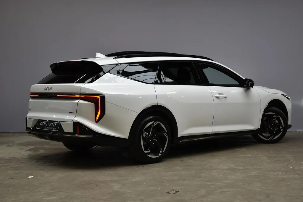 Kia K4 Sportswagon GT-Line Launch Edition pano 1.0 T-GDi MHEV DCT7 (115pk) (A)
