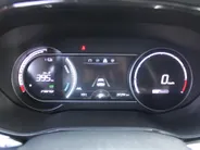Kia e-Niro DynamicPlusLine 64 kWh | Schuif-/kantel dak | Cruise adapt.| Navi | 17' LM | Stuur-/stoelverwarming | Camera | Clima |