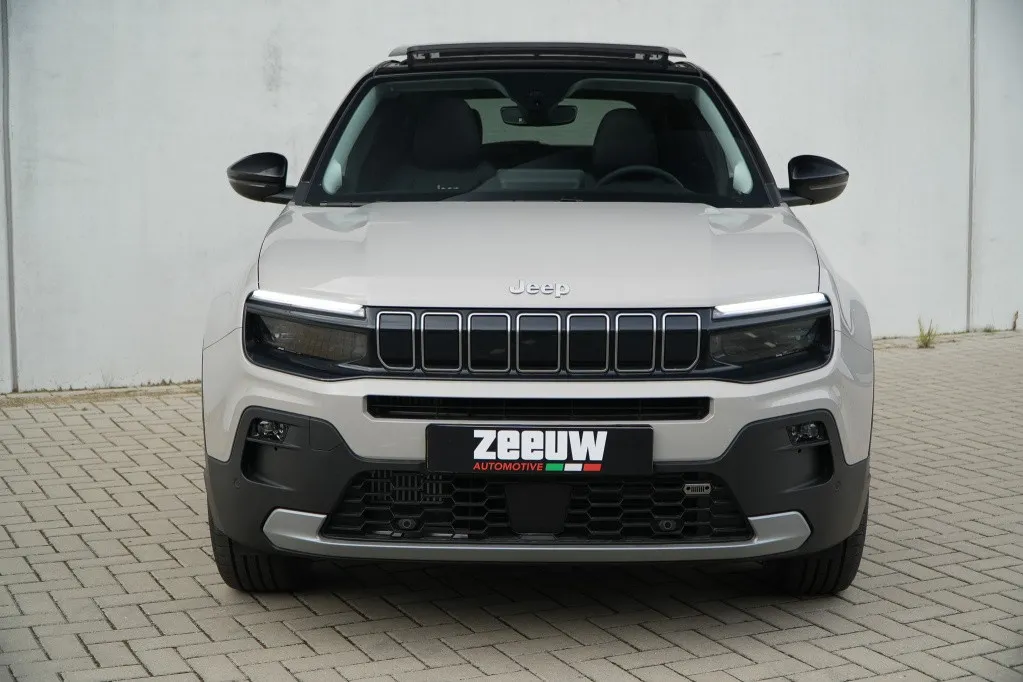 Jeep Avenger Summit 54kWh | Pano | Infotainment | Winter | Camera | 18'
