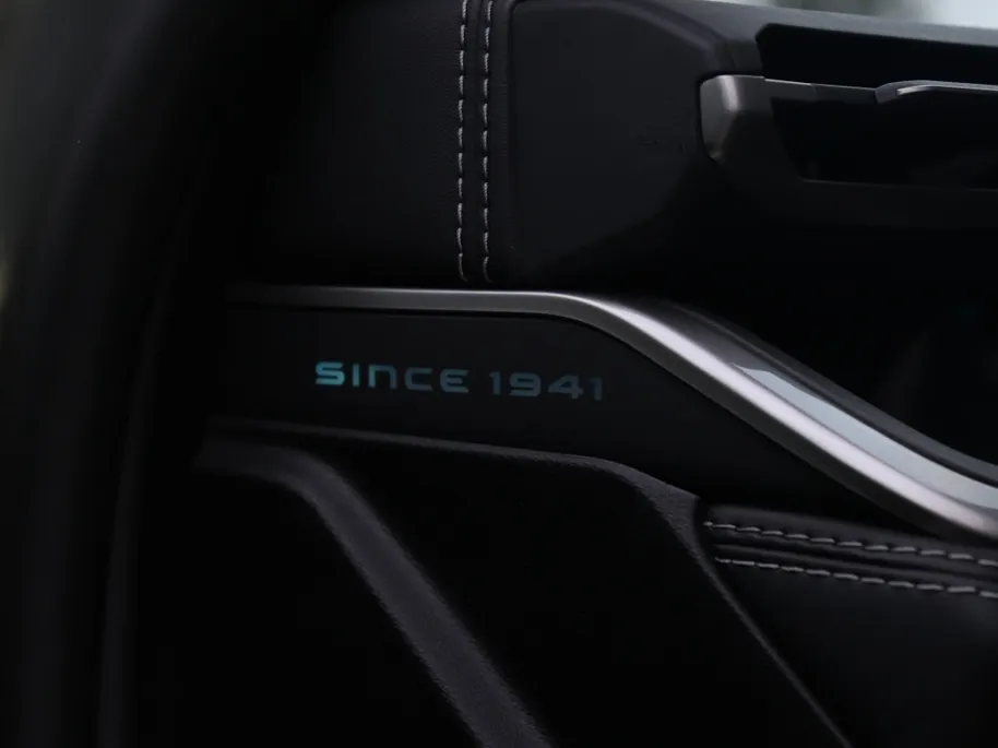 Jeep Compass 1.6 e-Hybrid 225 PK PHEV First Edition | Schuifdak | Premium