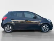 Kia Venga 1.4 CVVT DynamicPLusLine | Cruise control | Navigatie | Airco | Camera | 12 maanden garantie! |
