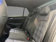Volkswagen Golf 1.5 eHybrid 272pk DSG GTE · Panoramadak · Camera · Matrix LED · Stuur- & Stoelverwarming · Head-Up Display · Garantie t/m 09-09-2030 of 100.000km