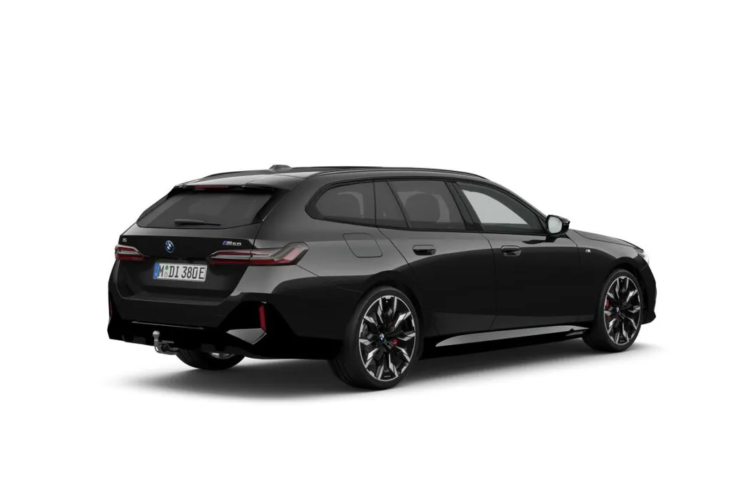 BMW i5 Touring M60 xDrive 84 kWh