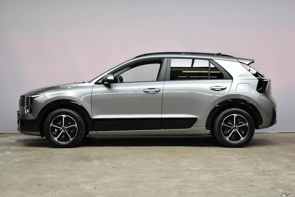 Kia Niro 1.6 GDi Hybrid 138pk DCT6 DynamicPlusLine Snel leverbaar!