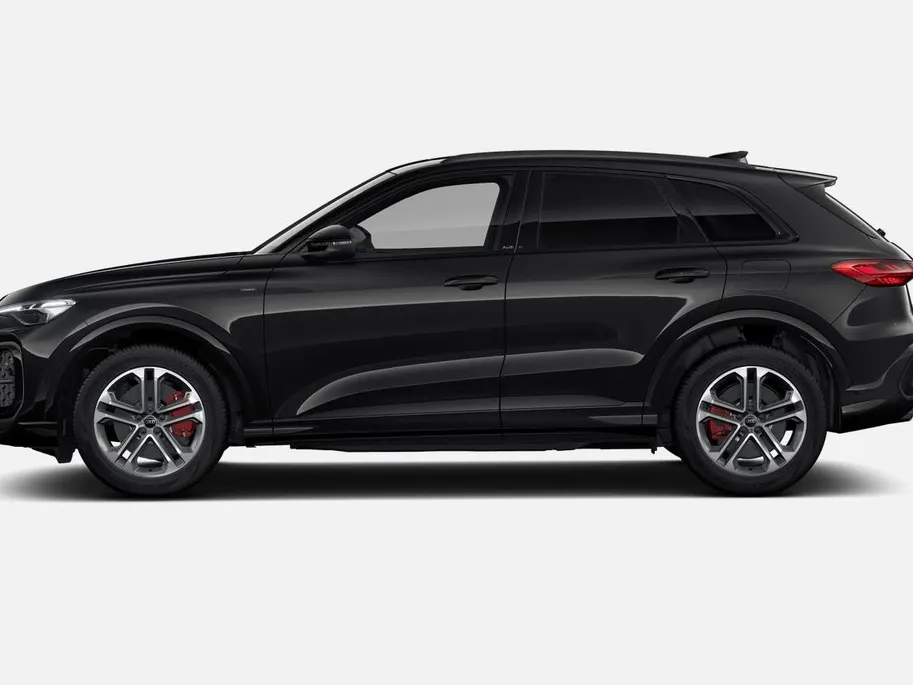 Audi Q5 2.0 TFSI e-hybrid quattro S edition Competition · Tech pro · Glazen panoramadak · B&O premium 3D