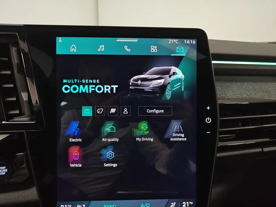 Renault Espace E-Tech full hybrid 200 techno 7p. AUTOMAAT NAVI AIRCO CAMERA CRUISE CONTROLE LM VELGEN APPLE CARPLAY ANDROID AUTO HOGE INSTAP 7 STOELEN ZEER MOOIE AUTO