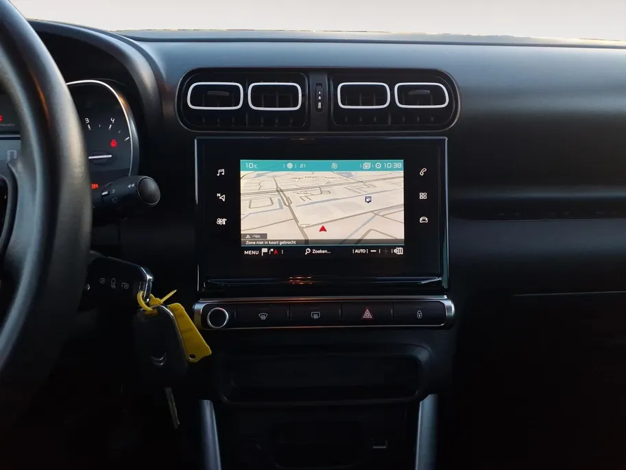 Citroën C3 Aircross 1.2 PureTech S&S Shine | Trekhaak | LMV | Navigatie | 1 jaar garantie