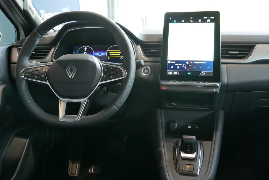Renault Captur 1.8 E-Tech full hybrid 160 techno | Profiteer nu van €3.000,- Zeeuw & Zeeuw voorraadkorting |Electrisch schuif/kantel dak | Harman Kardon | Op voorraad |