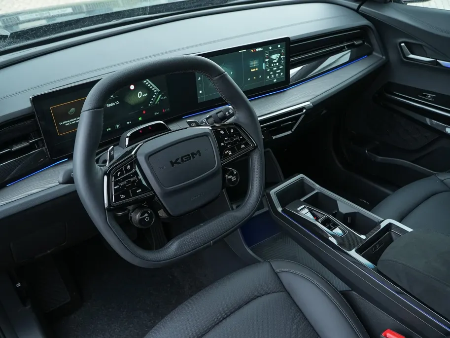 KGM Musso EV 80,6 kWh BLACKLINE 4WD 237PK