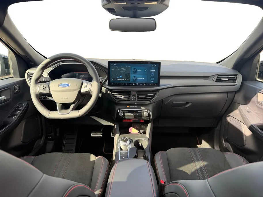 Ford Kuga 2.5 PHEV ST-Line X | Automaat | Pano dak | BLIS | Adapt. Cruise control | Winter pack | Elektr. trekhaak | Elektr. achterklep | B&O audio | Apple carplay & Android auto | Fabrieksgarantie |